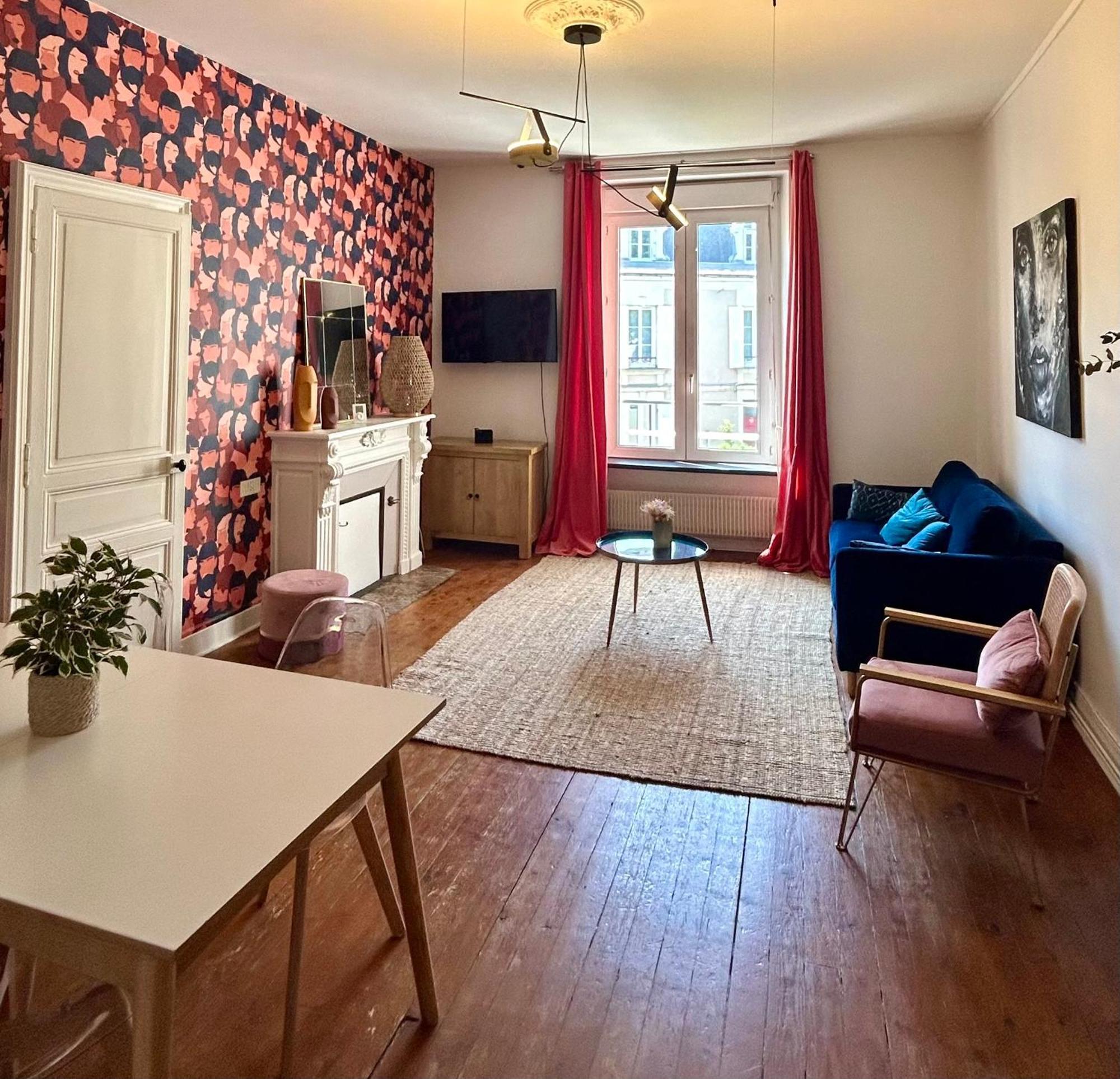 Le Botanica Bel Appartement Situe A 5 Min De La Gare D'อองเชร์ ภายนอก รูปภาพ